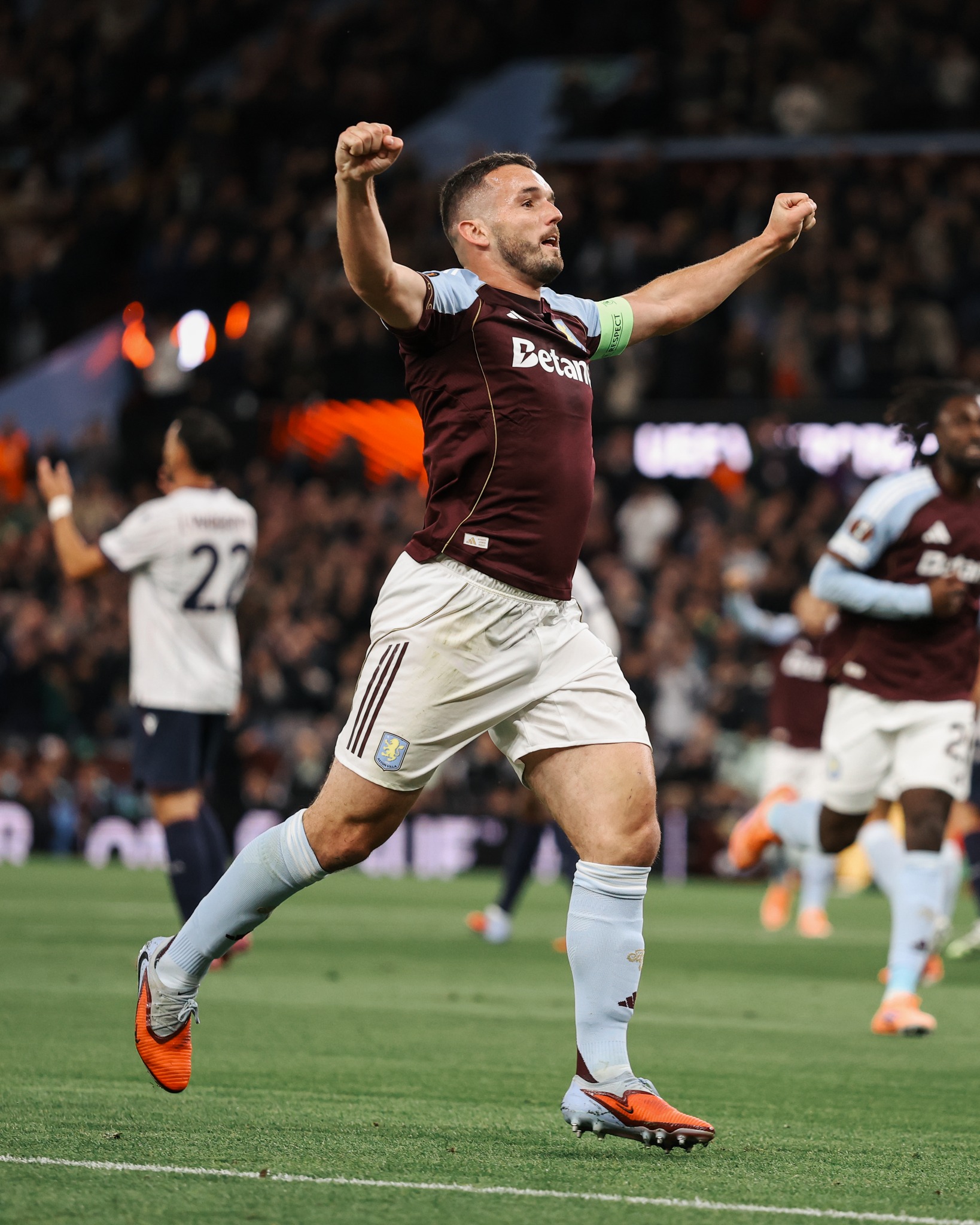 बोलोग्नाविरुद्ध एस्टन भिल्लाको जित, स्टटगार्टसँग केल्टा भिगो स्तब्ध